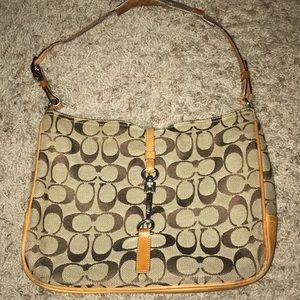 Coach Handbag/Shoulder bag
